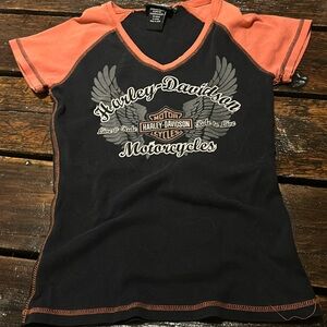Harley Davidson T-shirt Too Vintage - Small Women’s